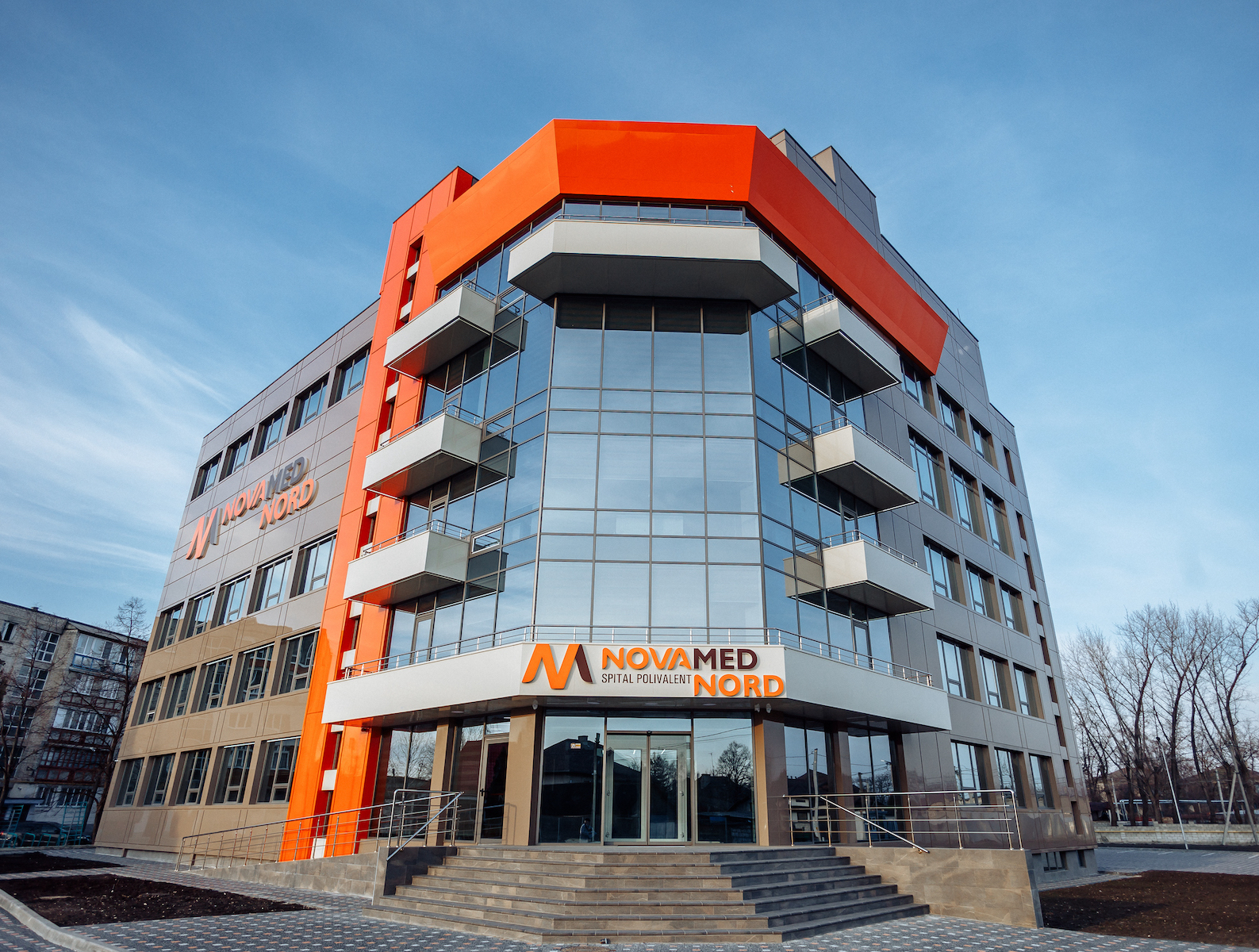 neurochirurg chisinau Clinica Novamed exterior consultații Dr Adrian Bodiu